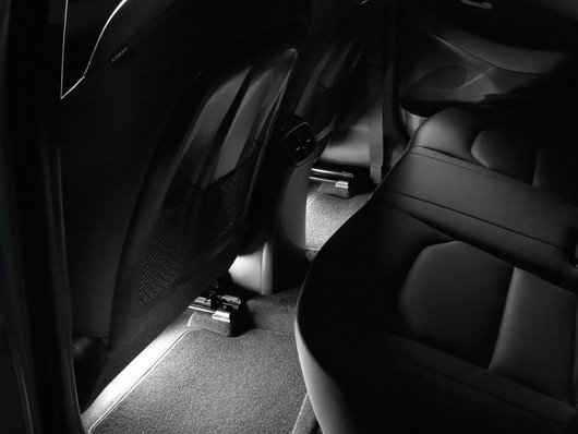 Світлодіодна підсвітка біла, для другого ряду сидінь | Хюндай Мотор Україна - фото 9