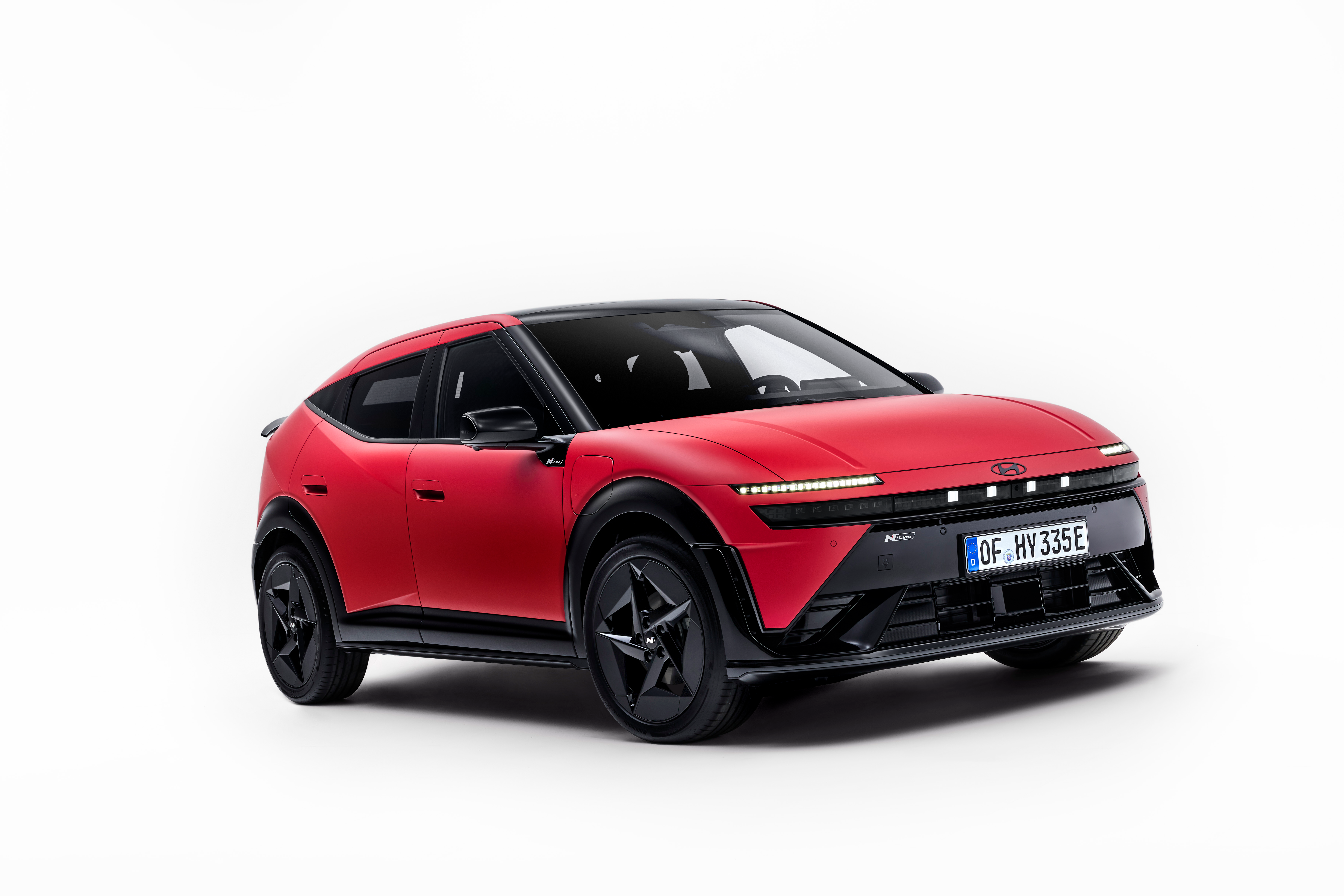 Hyundai Motor Europe представляє IONIQ 3: Aero Hatch нового покоління, що піднімає на новий рівень технології електроавтомобілів задля простоти, місткості та інтуїтивності водіння | Хюндай Мотор - фото 7